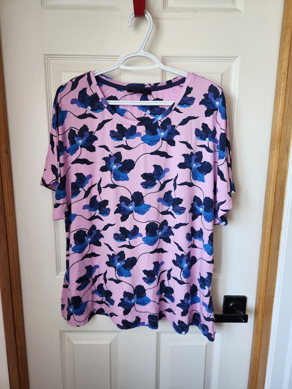 Sanctuary Pink Short-Sleeve Tee with Blue Floral Print